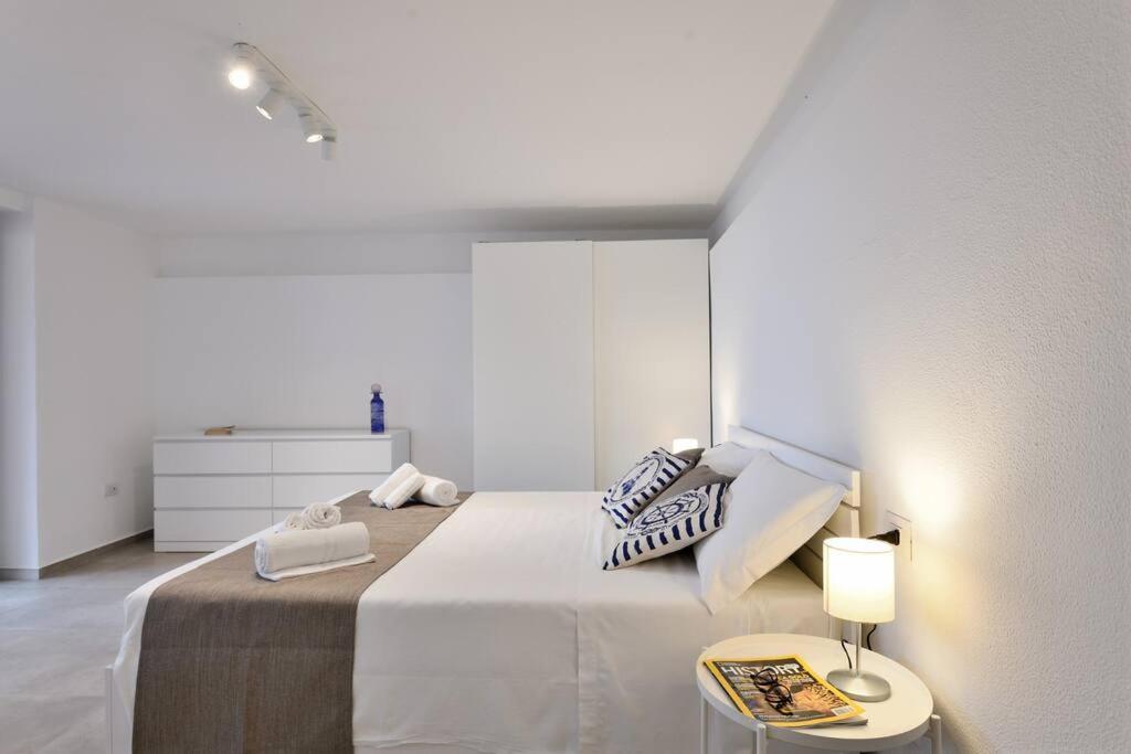 Amazing View - Exclusive Apartment Portu Frailis Àrbatax Extérieur photo